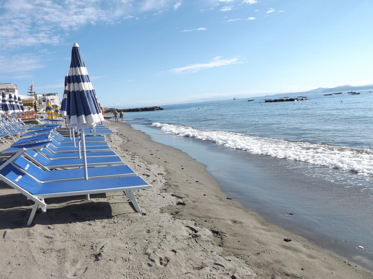 Villa Panoramica - Ischia Ponte エクステリア 写真